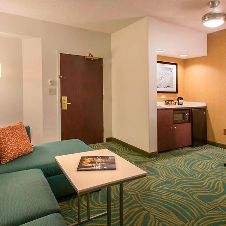 Springhill Suites By Marriott Charlotte Airport Exterior photo